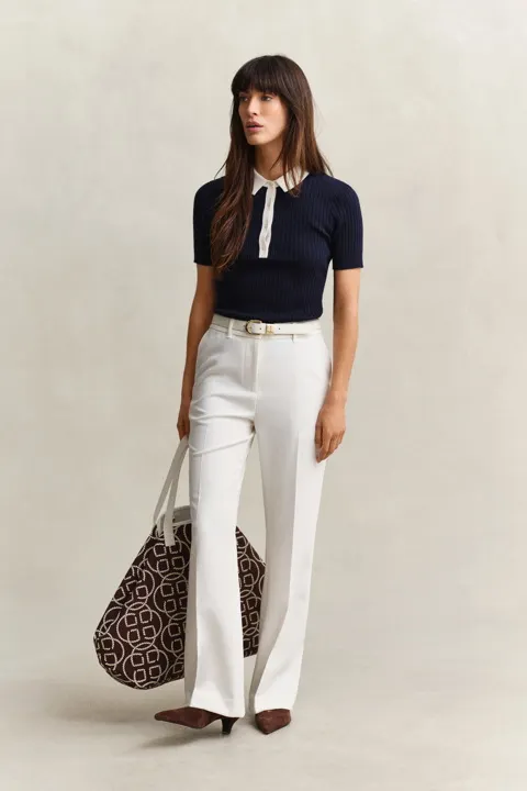 Slim fit flared slacks