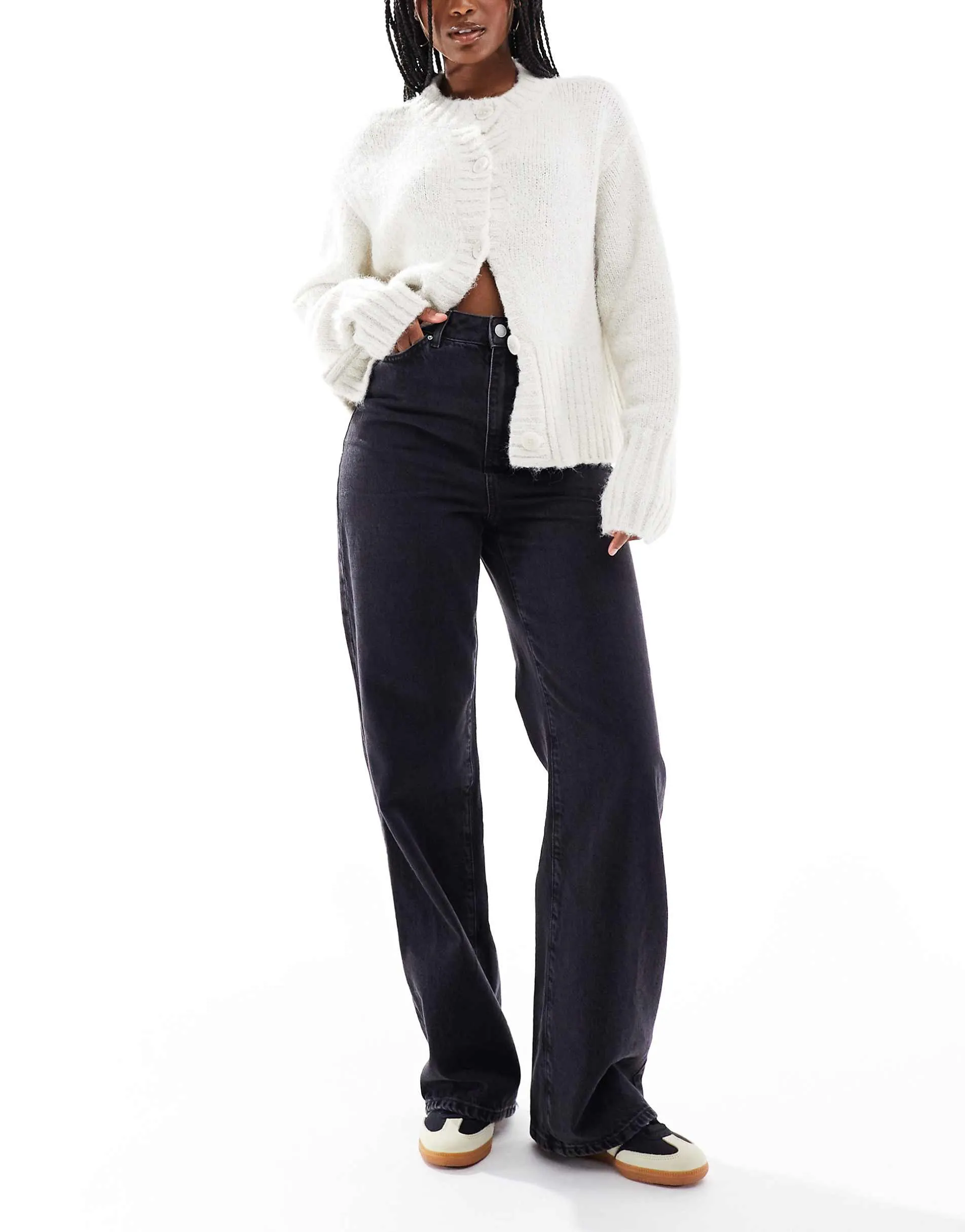 New Look Adalae wide leg jeans in black