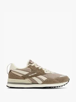 FLASH STRIDE Sneaker