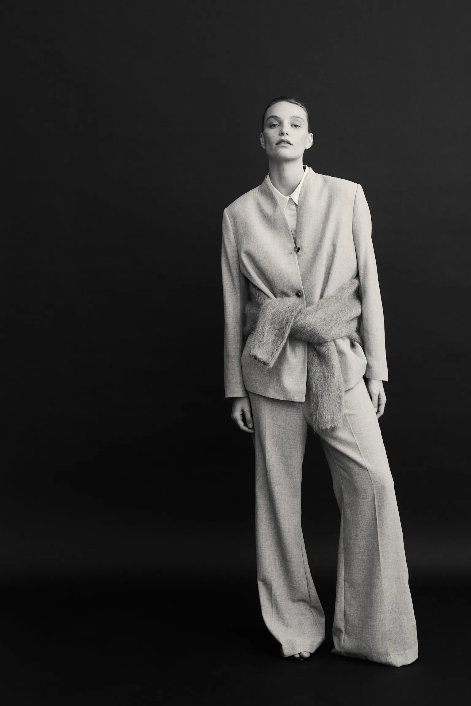 Pantalón acampanado