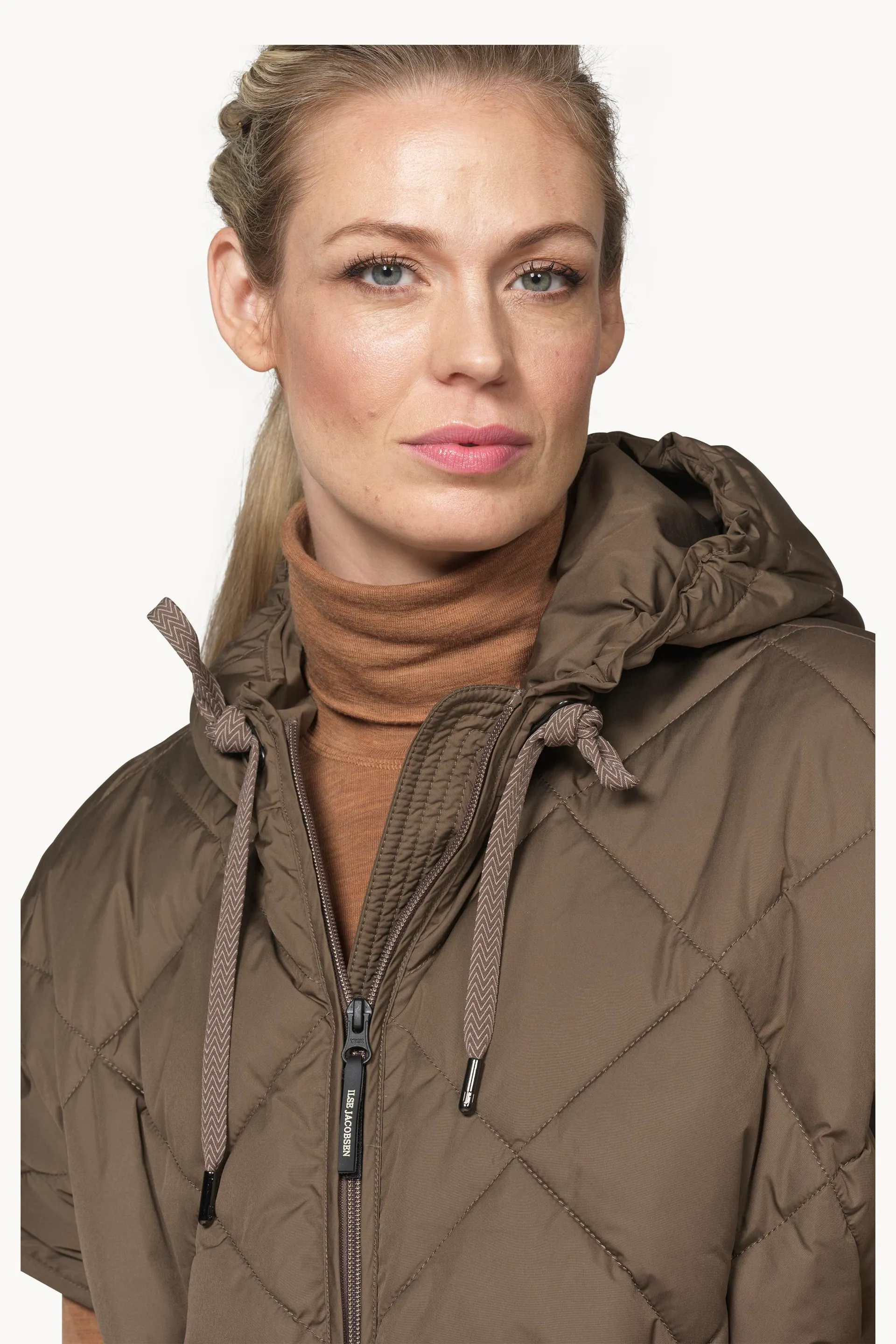 Vattert Vest