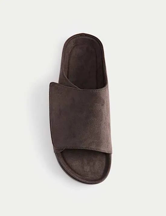 Slipper mit Klettverschluss