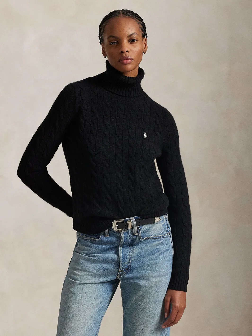 CABLE T-NECK SWEATER