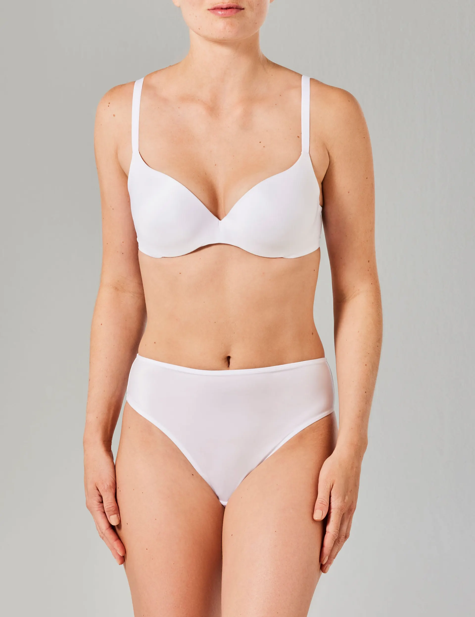 Comfort voorgevormde plunge bh wit