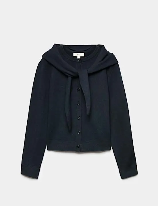 Strickjacke aus Luftgarngewebe mit Schal-Ausschnitt und durchgehender Knopfleiste