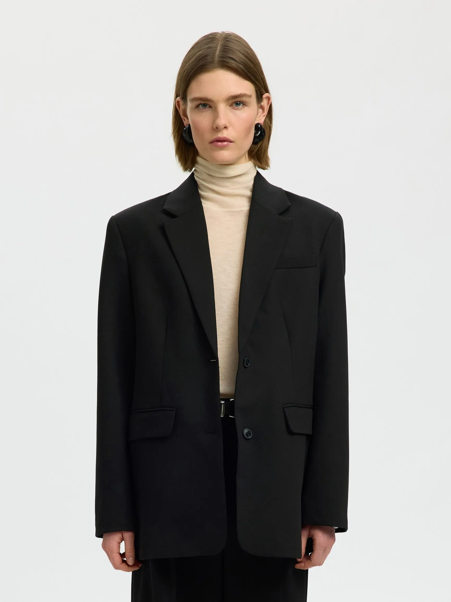 OVERSIZED BLAZER