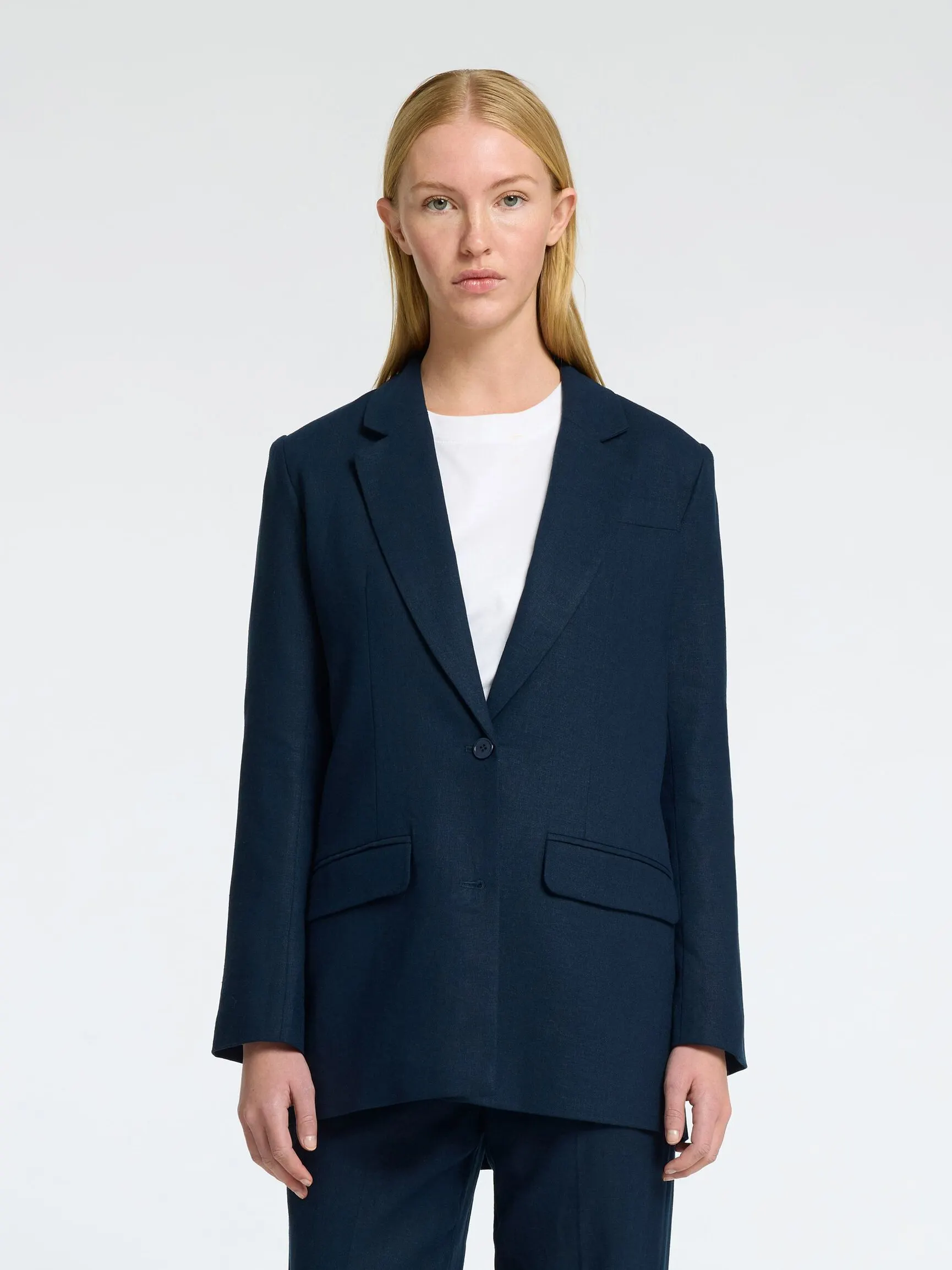 RELAXED FIT ENKELTSPENT BLAZER