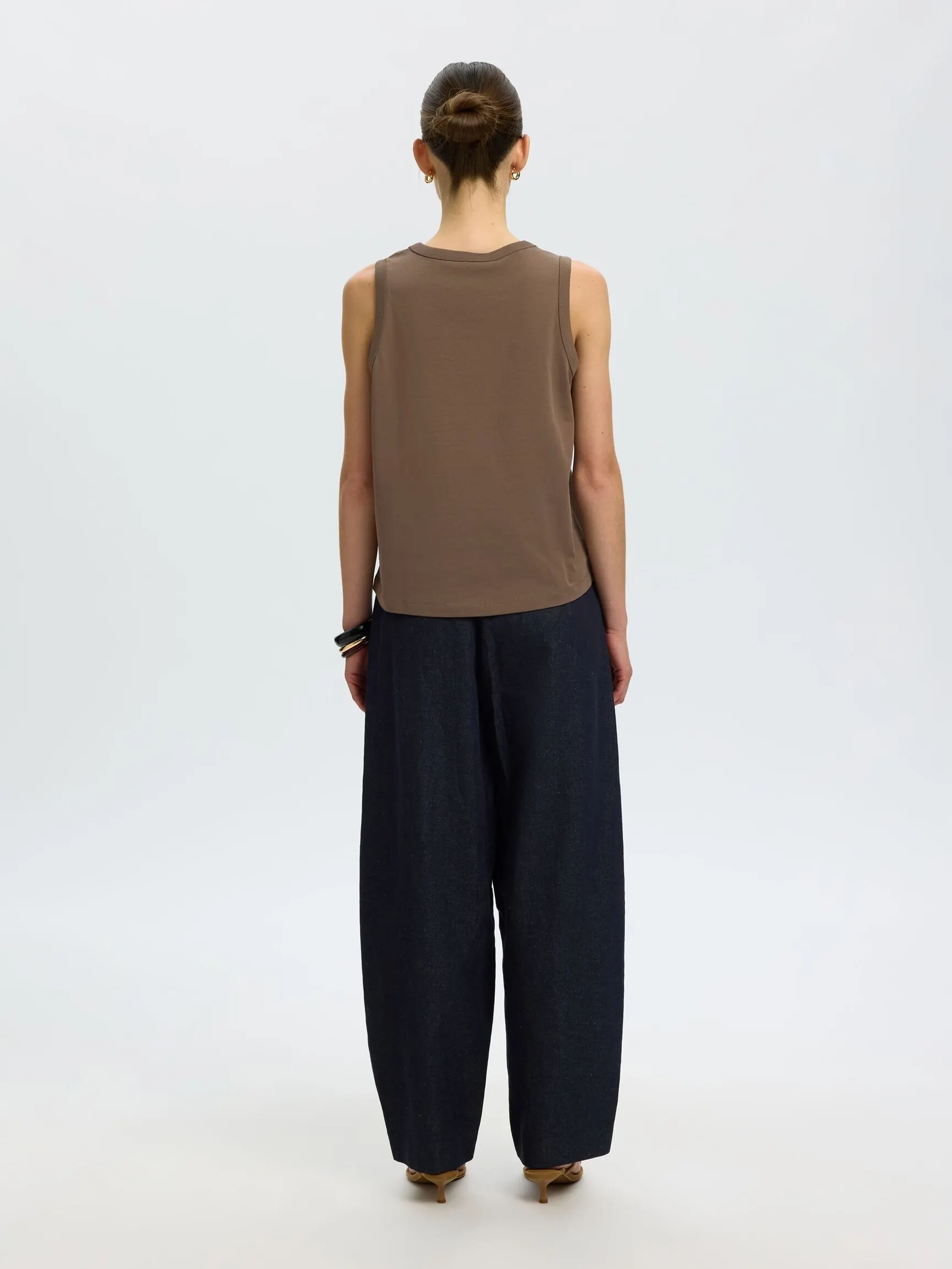 100 % BOMULL TANKTOP
