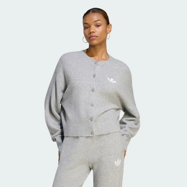 ESSENTIALS KNIT CARDIGAN