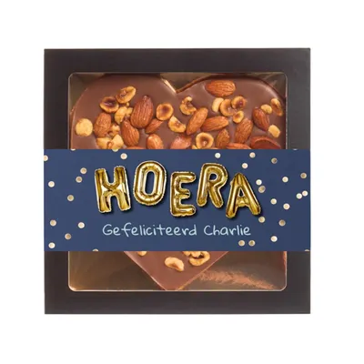 Patisserie de Bijenkorf | Chocolade-noten hart | Hoera | 225g