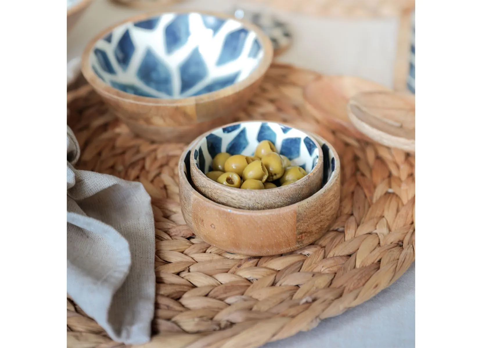 Dipschale aus Mangoholz mit Emaillebeschichtung