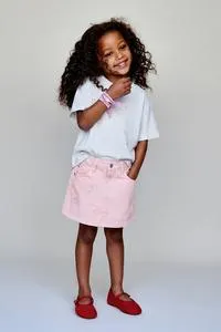 TWILL SKIRT WITH EMBROIDERED HEARTS