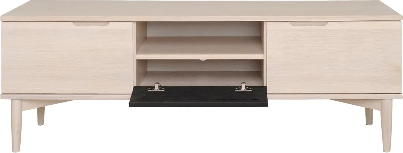 Karmøy TV-benk 140 x 41 H: 50cm, hvitpigmentert eikefiner