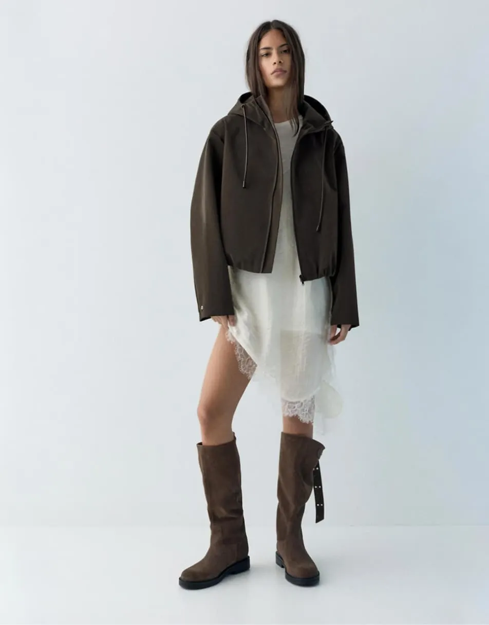 Pull&Bear Short hooded raincoat in chocolate