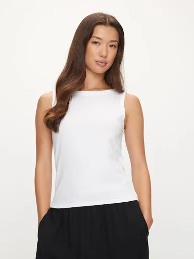 Boatneck Tank
