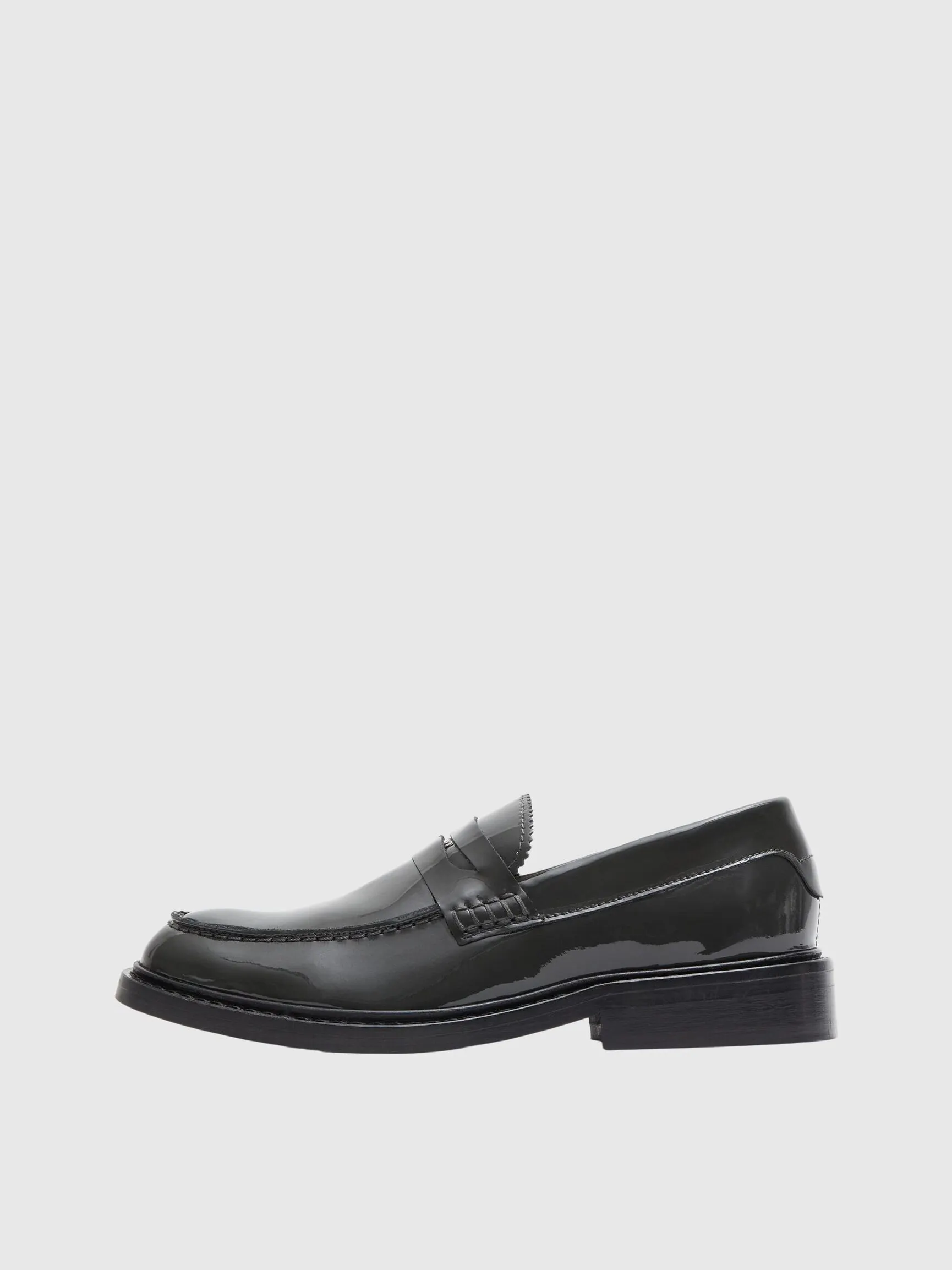 SKINN LOAFERS