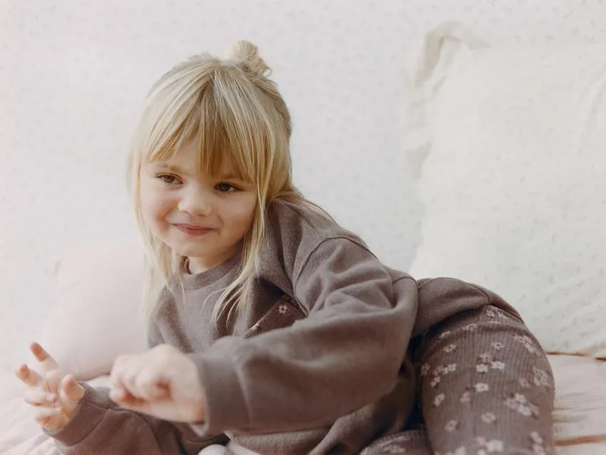 T-SHIRT AND FLARE SOFT TOUCH LEGGINGS SET