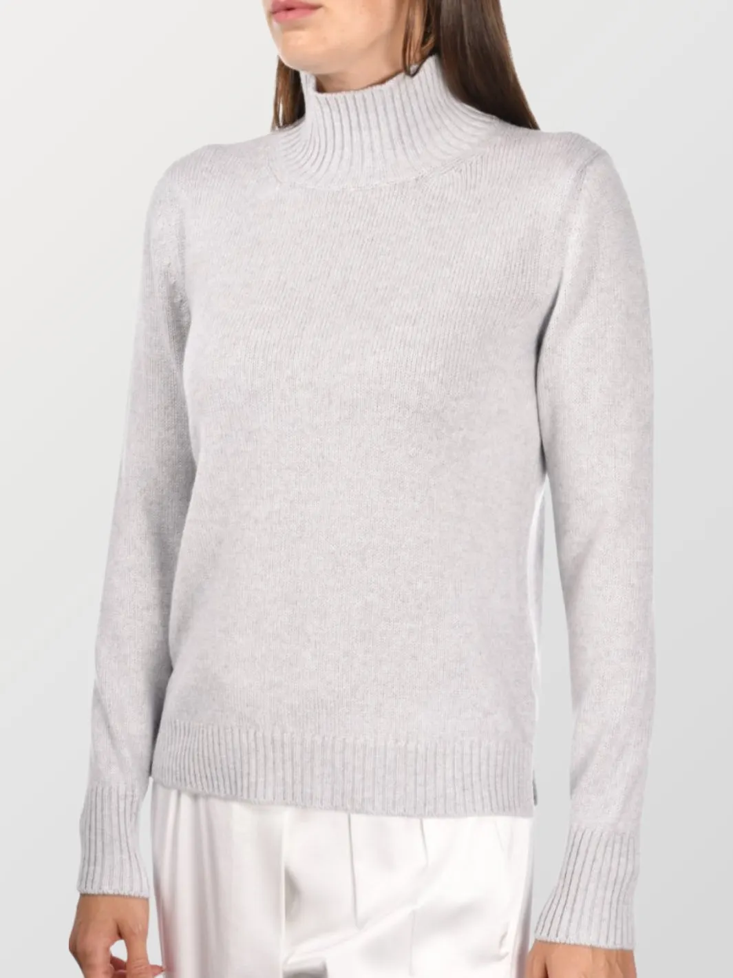 MOCK NECK SWEATER
