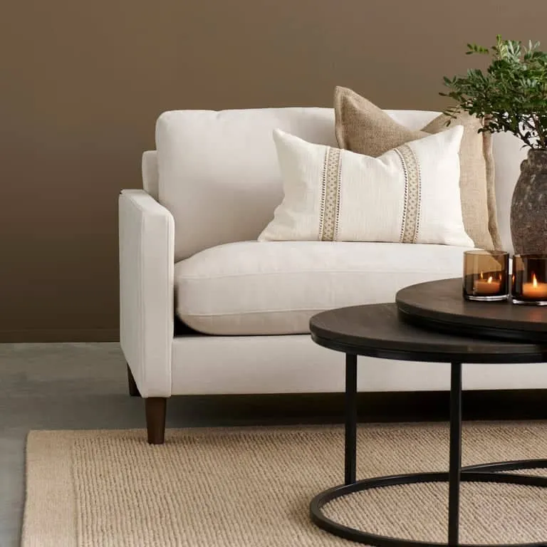 Brunstad Choice dyp hjørnesofa Modulsofa. 2,5 seter + hjørne + 3,5 seter duo maxi, armlene 002, stoff Stormy kitt, ben 376 smoked