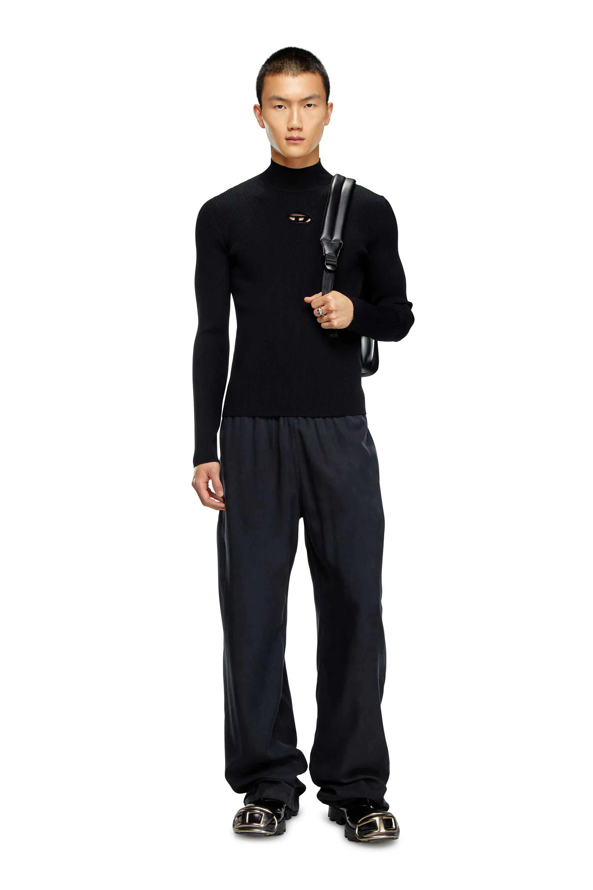 Mock-neck jumper with Oval D