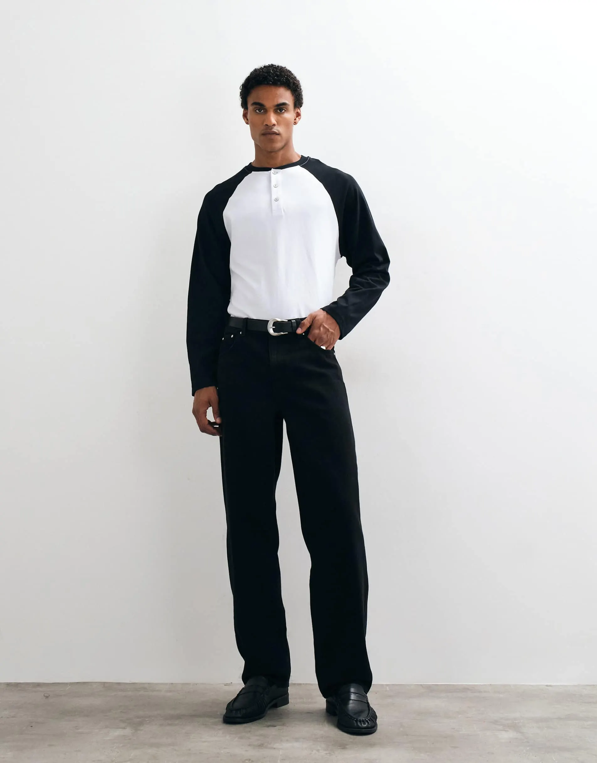 ASOS DESIGN baggy jeans in black