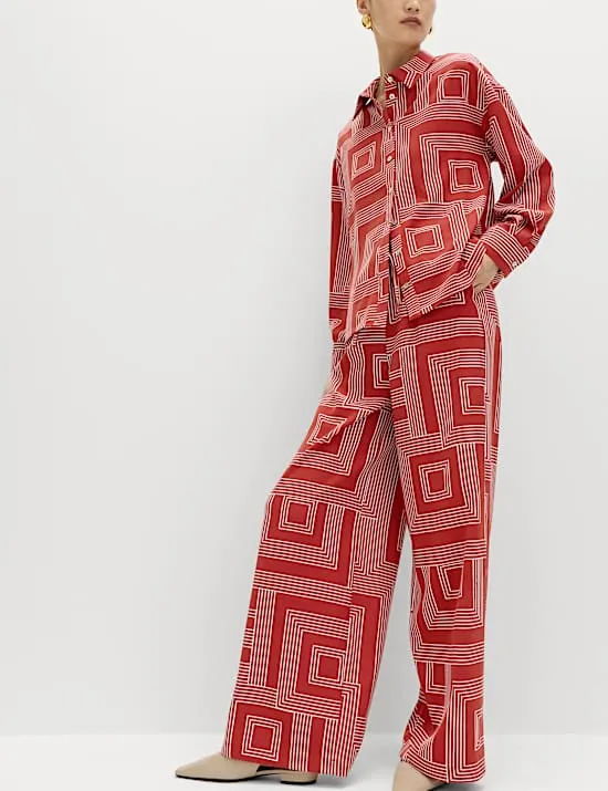 Bedruckte Hose aus Satin-Twill mit weitem Bein