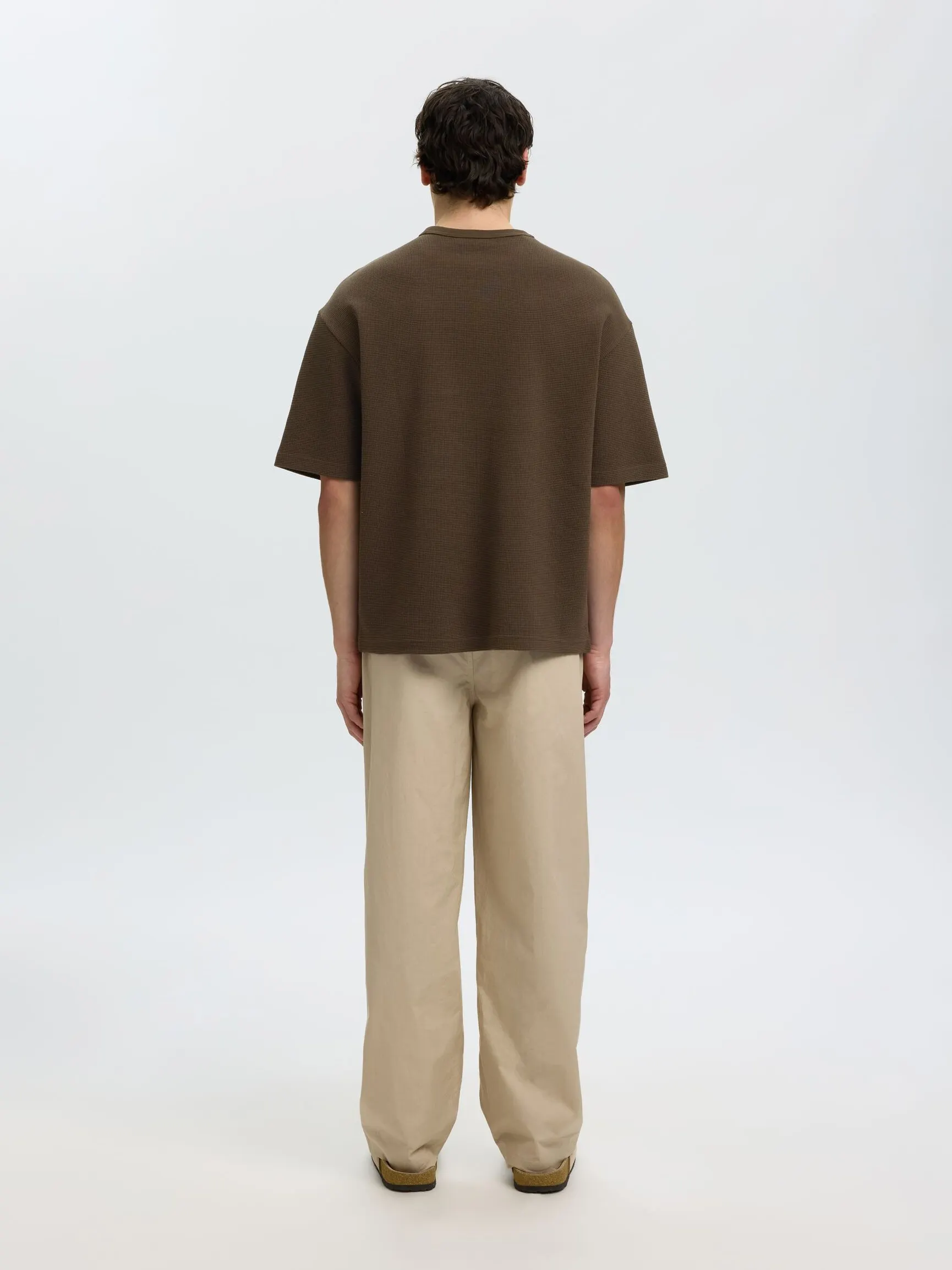 RELAXED FIT T-SKJORTE
