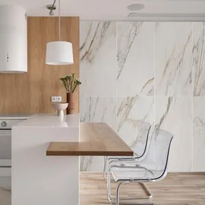 Piastrella da pavimento e rivestimento interno in gres porcellanato 60 x 120 cm rettificato smaltato bianco con venature dorate lappato Cala Gold traffico intenso (pei 4/5) Sp. 7 mm 1.44 mq