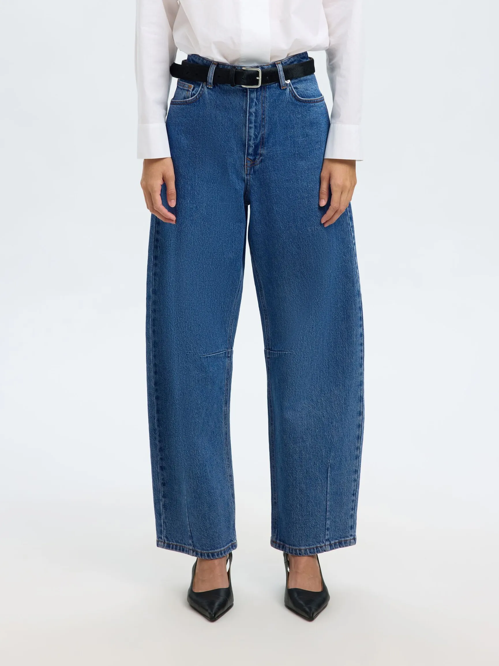 MID WAIST JEANS MED BARREL FIT