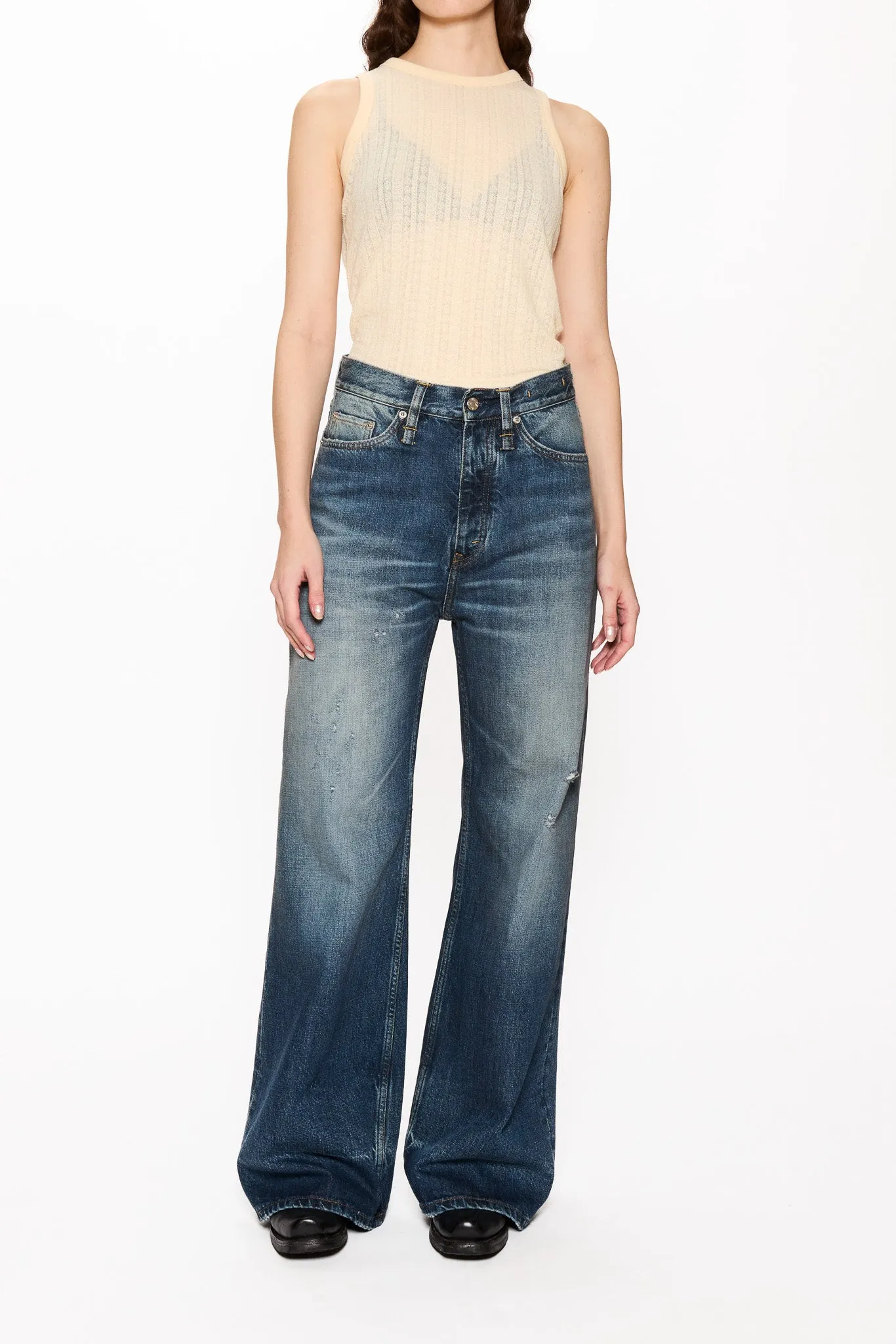 Wide-Leg Jeans