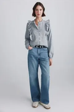 Blusa cuadros volantes