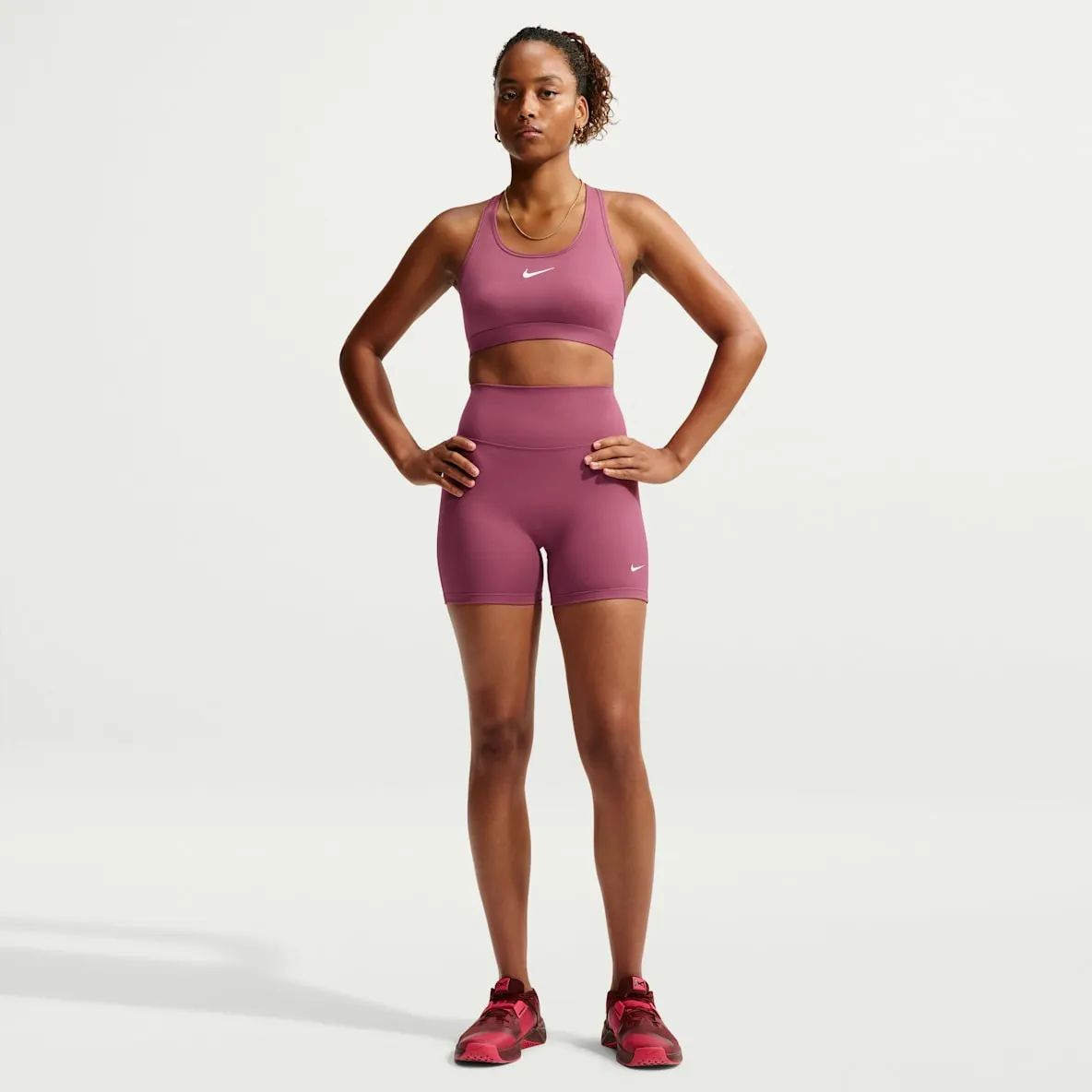Sykkelshorts med høyt liv til dame (13 cm)