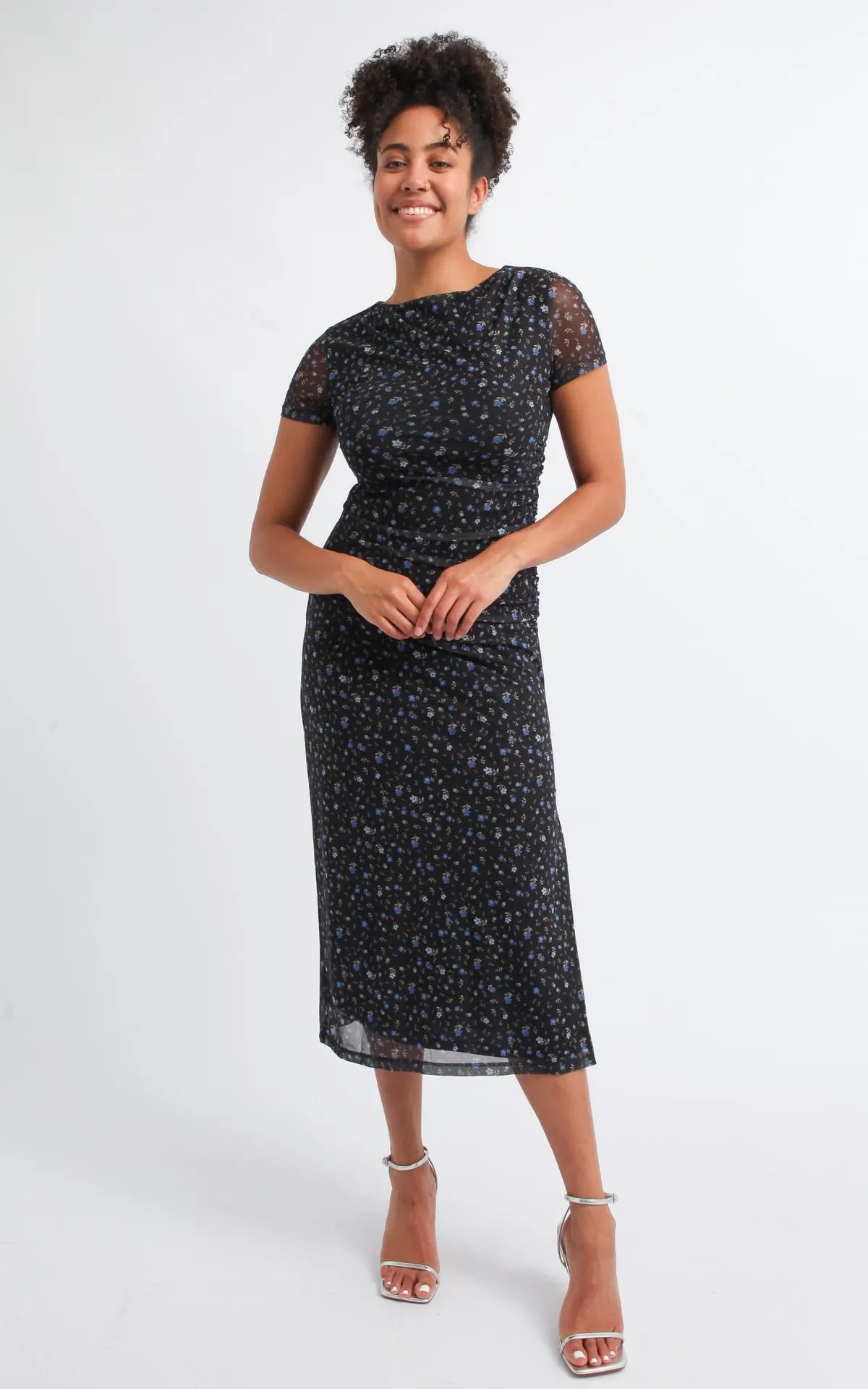 Printed Mesh SS Ruched Midi Dress