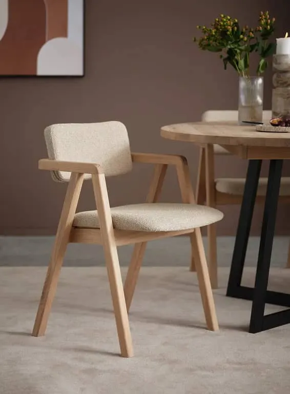 Nigel spisestol Hvitoljet, stoff Domino beige