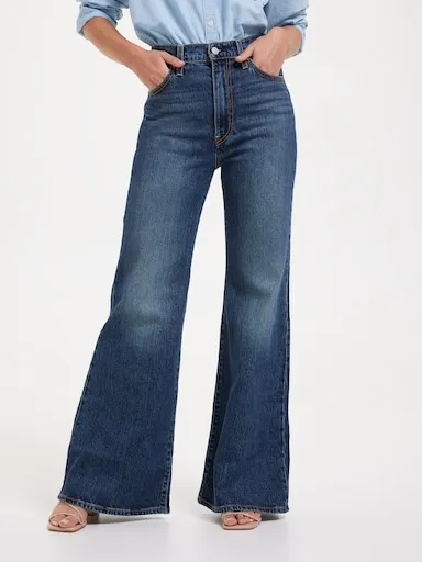 Levi's Ribcage Bells In Romantic Story