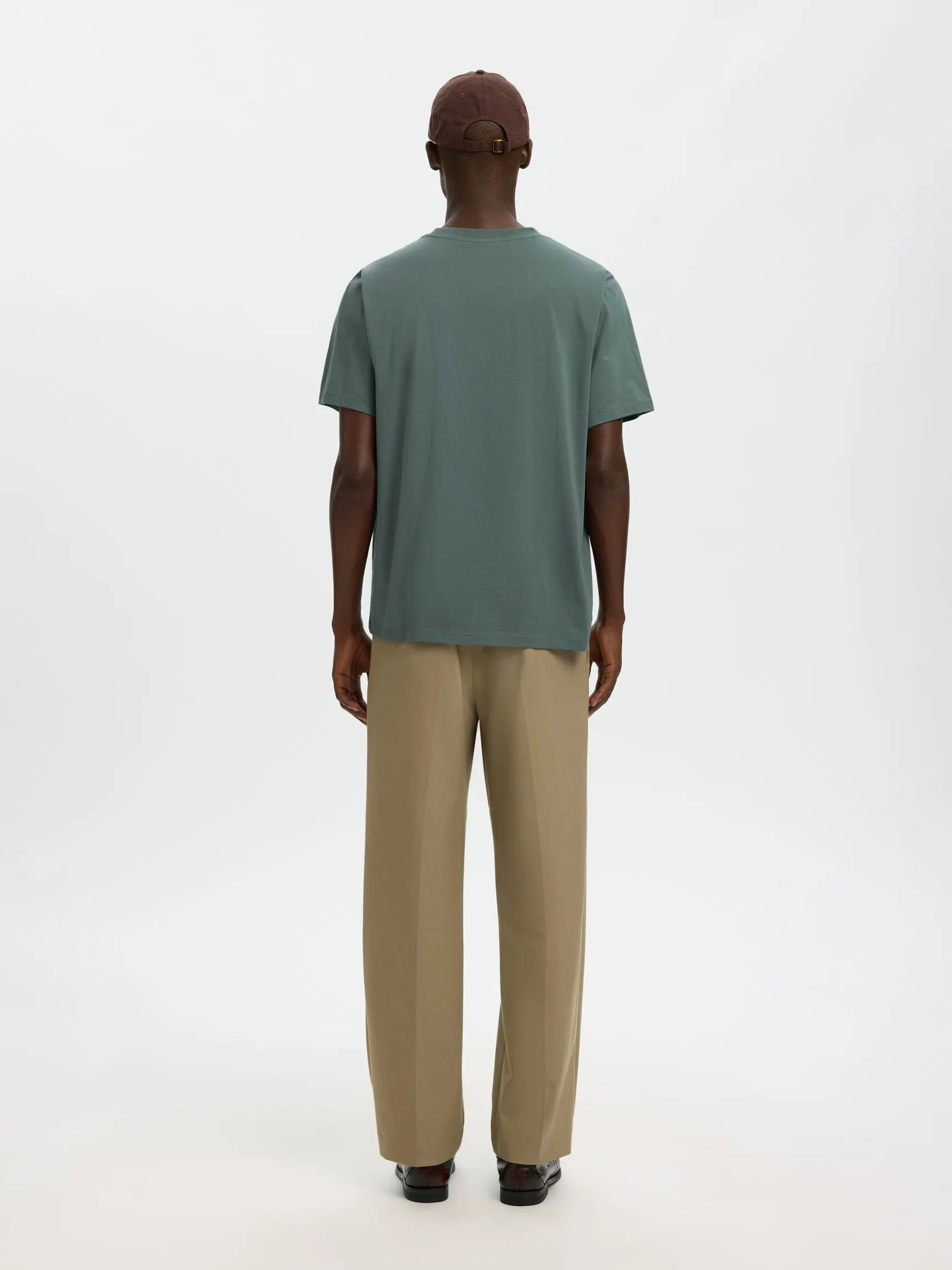 REGULAR T-SKJORTE