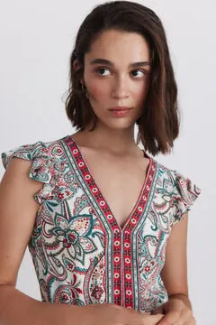 Vestido cenefa volantitos hombros