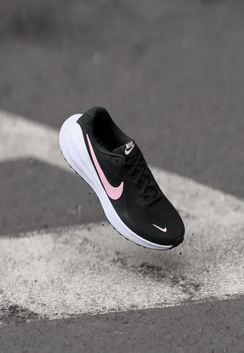 REVOLUTION 8 - Løpesko for vei - black/pink foam/white/anthracite