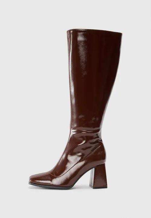 Boots med høye hæler - dark brown