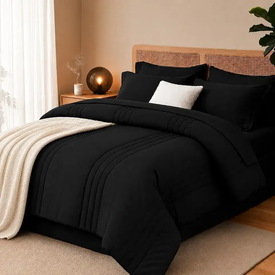 Queen Comforter Set Black, 7 Pieces Bed in a Bag Queen Size, Lightweight Microfiber Bedding Set with Comforter, Flat Sheet, Fitted Sheet, Pillowcases & Shams, Deep Pocket All Season Bed Set