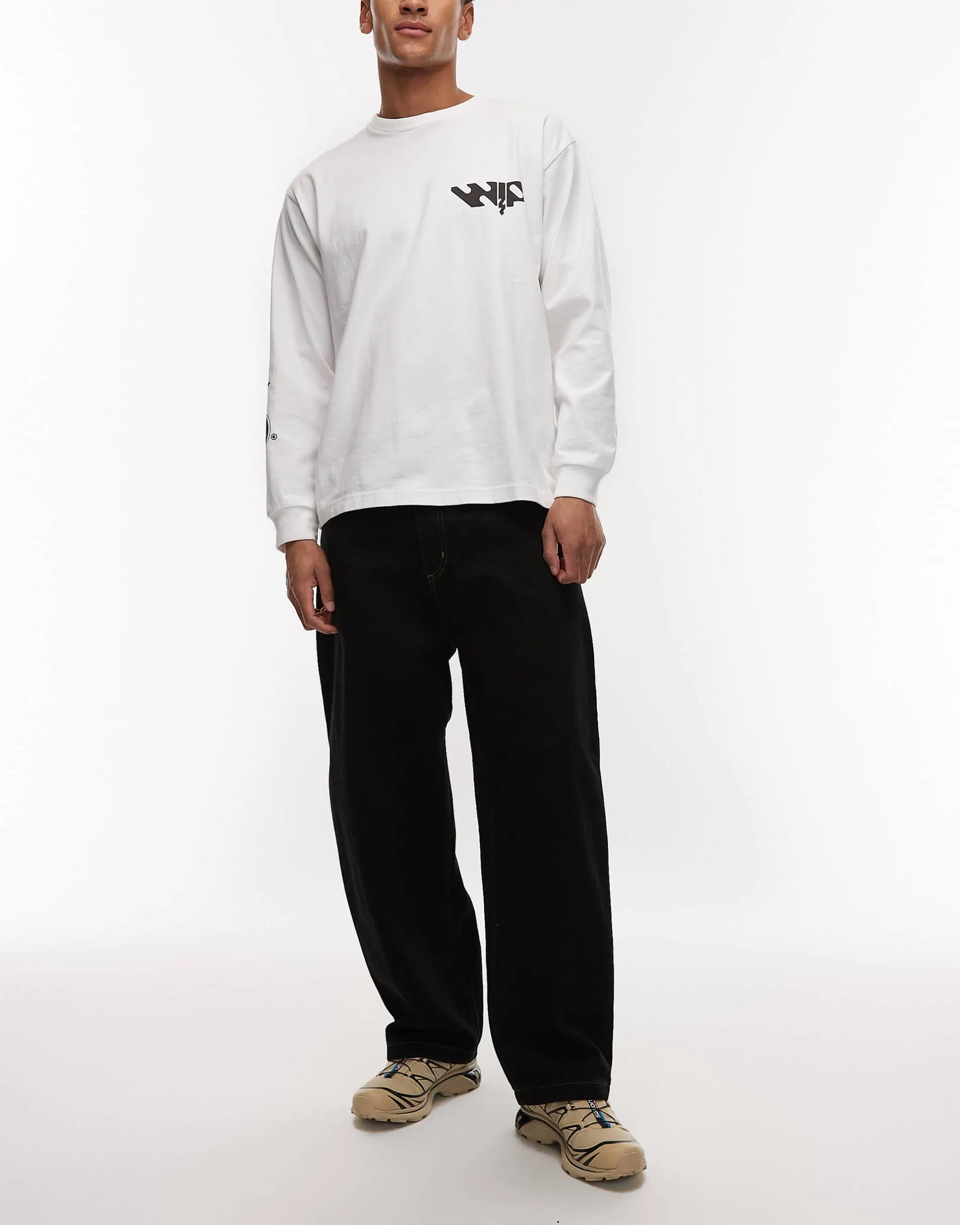Carhartt WIP Brandon baggy loose straight fit denim jeans in black with constrast stitching