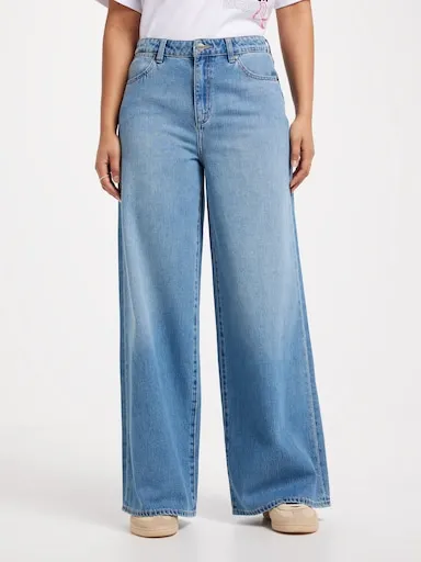 Wrangler Mid Stevie In Detroit Fade