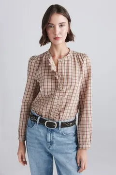 Camisa cuadros cuello mao volantes
