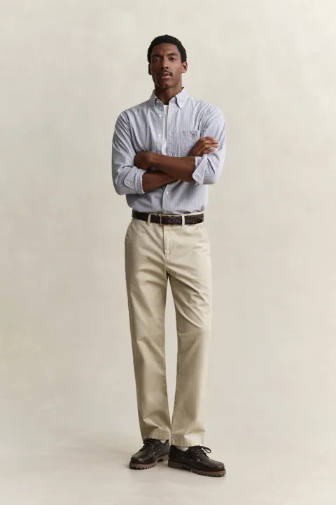Klassiske chinos i regular fit