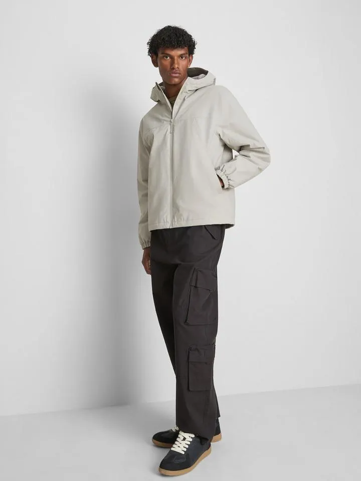Veste à capuche zippée