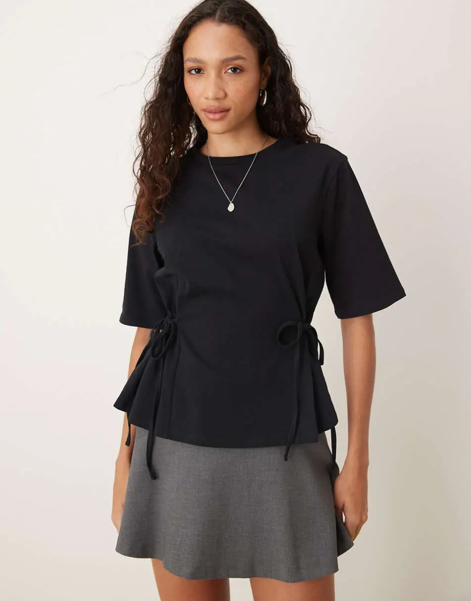 ASOS DESIGN tie waisted detail short sleeve top in black