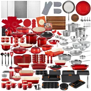 Le Creuset 166-piece Ultimate Cookware Set