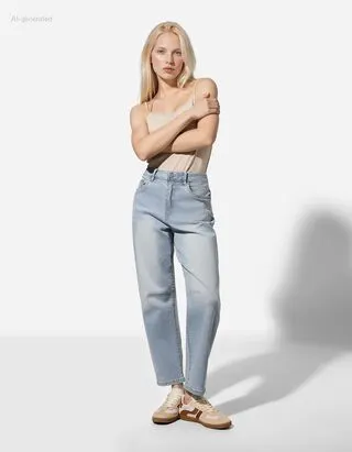 Jeans - Vestibilità a palloncino - celeste