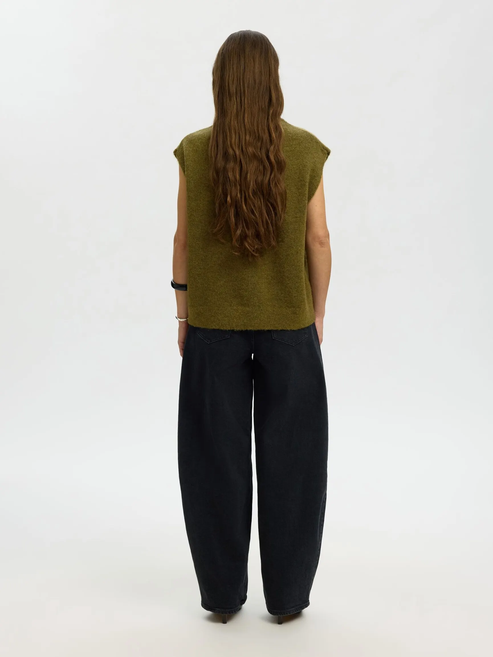 ULLBLANDING STRIKKET VEST