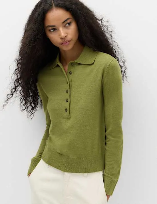 Schmal geschnittener Kragenpullover mit Wollanteil